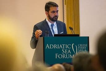 Grčki stručnjak KONIDARIS: Morate suzbiti nekontrolisanu gradnju, Budva može kao Santorini