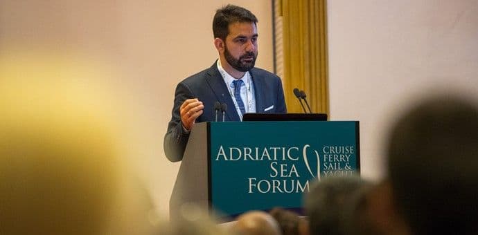 Grčki stručnjak KONIDARIS: Morate suzbiti nekontrolisanu gradnju, Budva može kao Santorini Grčki stručnjak KONIDARIS: Morate suzbiti nekontrolisanu gradnju, Budva može kao Santorini