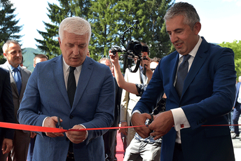 Marković otvorio rekonstruisani hotel „Berane“: Projekat značajan za sjever i za državu
