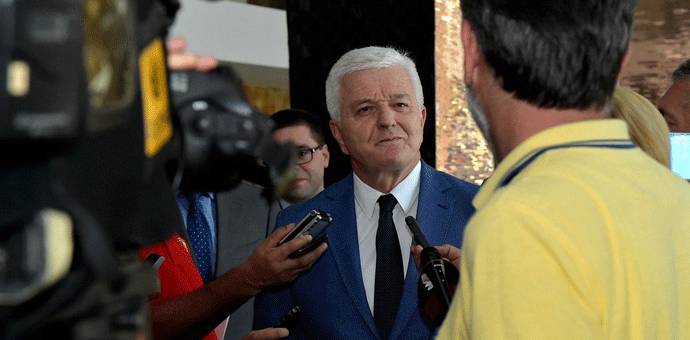 Marković: Ukloniti i postament spomenika Račiću Marković: Ukloniti i postament spomenika Račiću