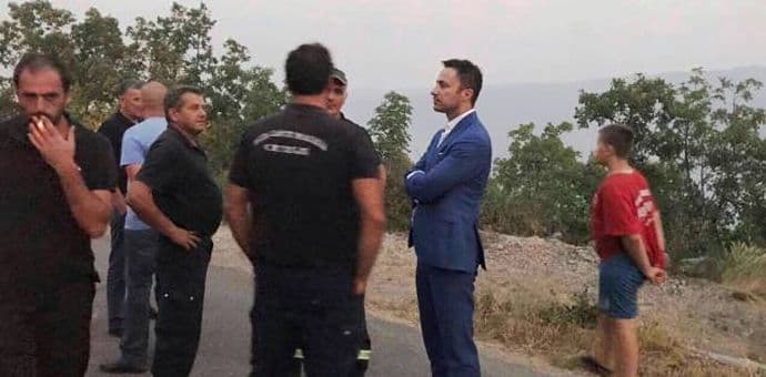 Bogdanović obišao cetinjske vatrogasce: Uloženi nadljudski napori da se zaštite sela Katunske nahije Bogdanović obišao cetinjske vatrogasce: Uloženi nadljudski napori da se zaštite sela Katunske nahije