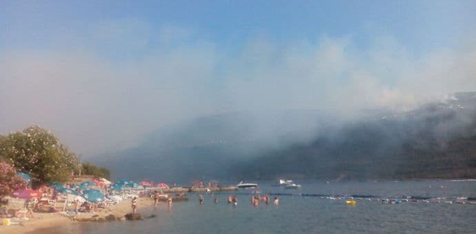 Luštica: Najkritičnije na vrhu Zabrđa, prema Mendegajama Luštica: Najkritičnije na vrhu Zabrđa, prema Mendegajama