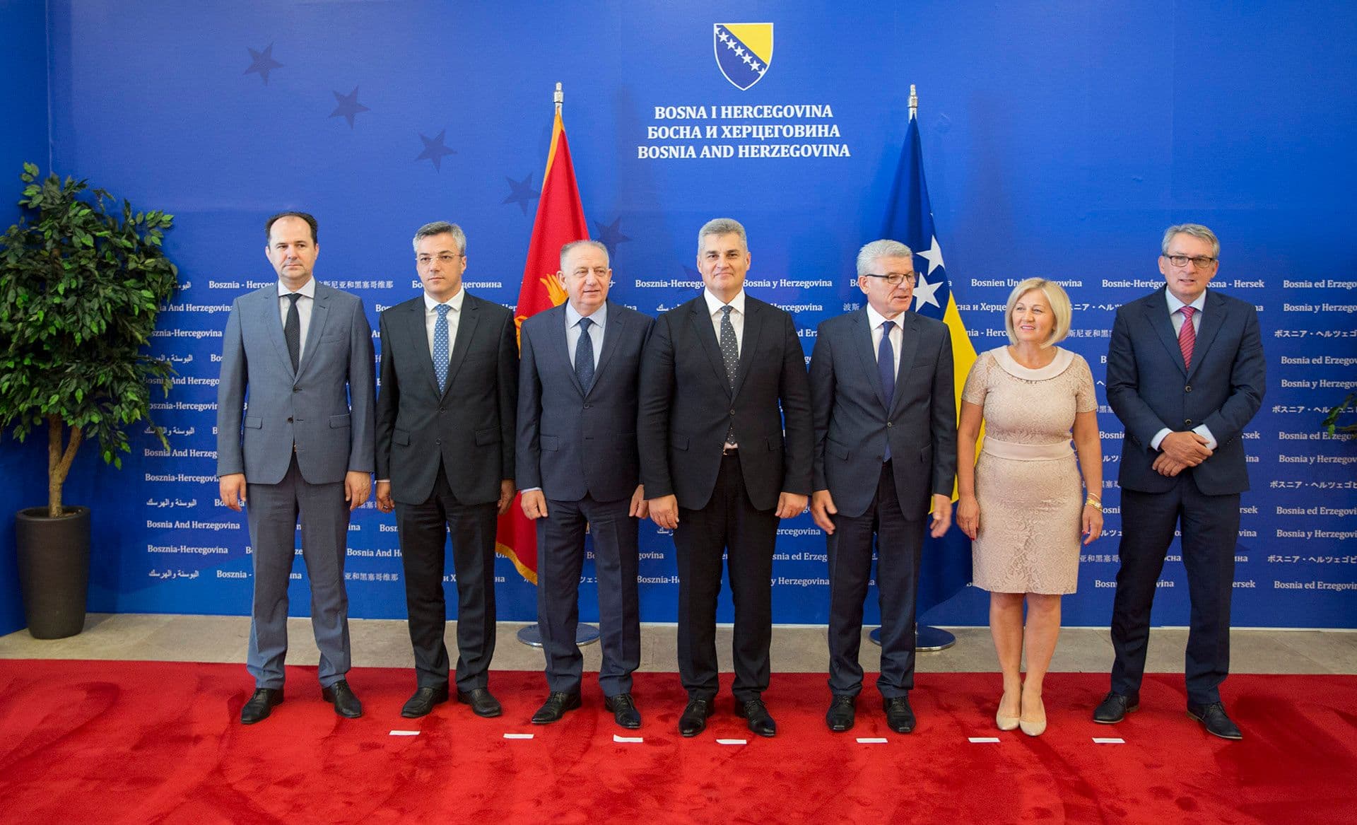 Zvaničnici BiH: Svaki uspjeh Crne Gore je uspjeh regiona (VIDEO) Zvaničnici BiH: Svaki uspjeh Crne Gore je uspjeh regiona (VIDEO)