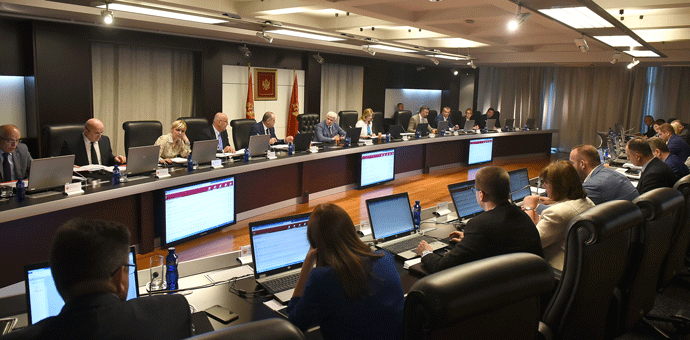 Osam ministarstava nije ispunilo obaveze Osam ministarstava nije ispunilo obaveze