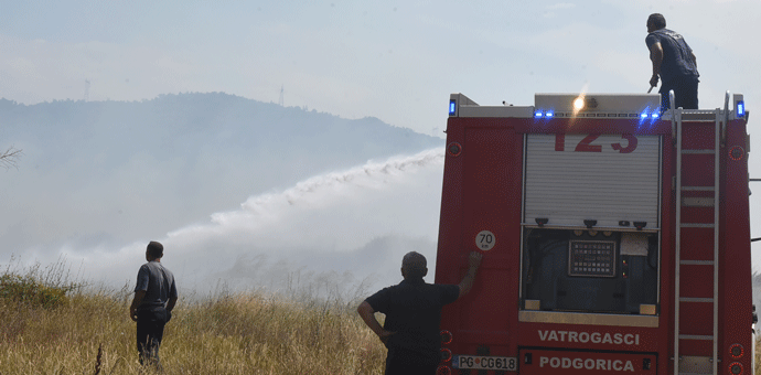 Požari aktivni na više lokacija Požari aktivni na više lokacija