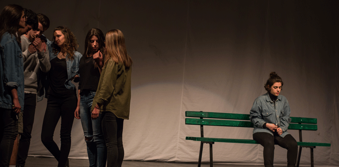 "O ćutanju i drugim imitacijama sreće" otvara 60. Festival festivala u Trebinju "O ćutanju i drugim imitacijama sreće" otvara 60. Festival festivala u Trebinju