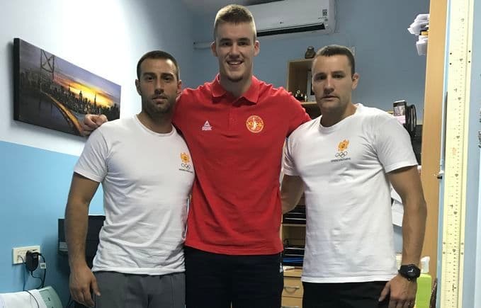 Antropometrijsko mjerenje seniorske košarkaške reprezentacije Crne Gore Antropometrijsko mjerenje seniorske košarkaške reprezentacije Crne Gore