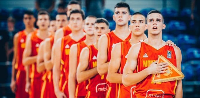 Crnogorski juniori srušili Njemačku! Crnogorski juniori srušili Njemačku!