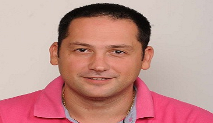 DPS: Vladimir Jokić za direktoricu Centra za kulturu postavio vjenčanu kumu? DPS: Vladimir Jokić za direktoricu Centra za kulturu postavio vjenčanu kumu?