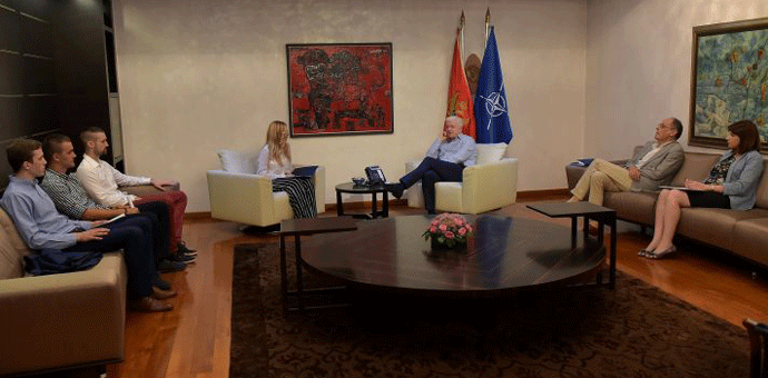 Marković podržao ideju Studentskog parlamenta o VMŠ: Upis u Beranama, dio nastave u PG Marković podržao ideju Studentskog parlamenta o VMŠ: Upis u Beranama, dio nastave u PG