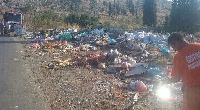 Ekipe "Čistoća" d.o.o. uklonile nelegalno odložen otpad sa 70 lokacija Ekipe "Čistoća" d.o.o. uklonile nelegalno odložen otpad sa 70 lokacija