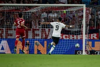 VIDEO: Liverpul razbio Bajern usred Minhena