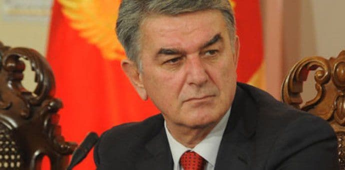 Sjutra komemoracija povodom smrti Žarka Šturanovića Sjutra komemoracija povodom smrti Žarka Šturanovića