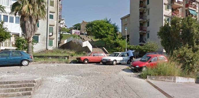 Igalo: Usred dana opljačkane dvije kuće Igalo: Usred dana opljačkane dvije kuće