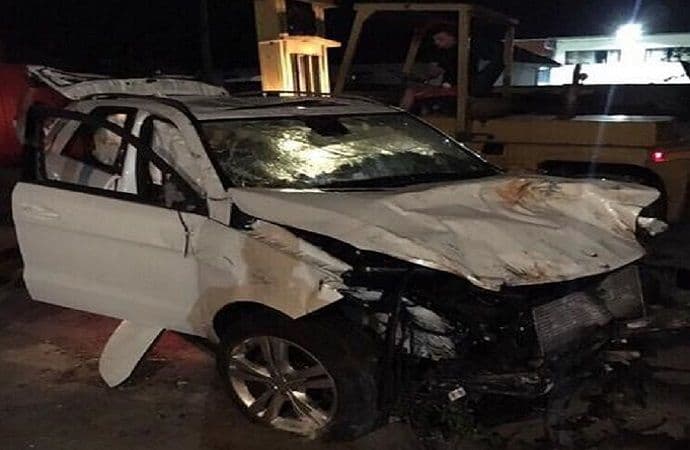 Muzičar Dejan Petrović doživio saobraćajnu nezgodu Muzičar Dejan Petrović doživio saobraćajnu nezgodu