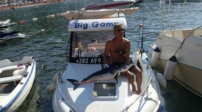 Ulovljena ajkula kod ostrva Sveta neđelja Ulovljena ajkula kod ostrva Sveta neđelja