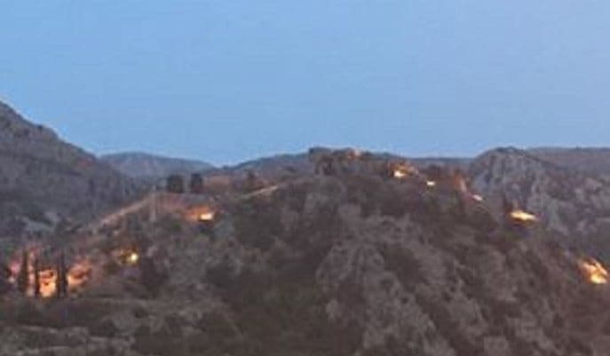 Ponovo skinuta zastava sa tvrđave iznad Kotora Ponovo skinuta zastava sa tvrđave iznad Kotora