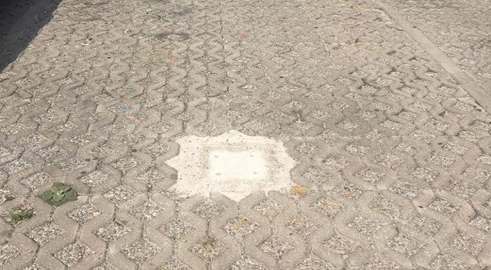 Podgorica: Uklonjeni stubići koji su blokirali parking mjesta (Foto) Podgorica: Uklonjeni stubići koji su blokirali parking mjesta (Foto)