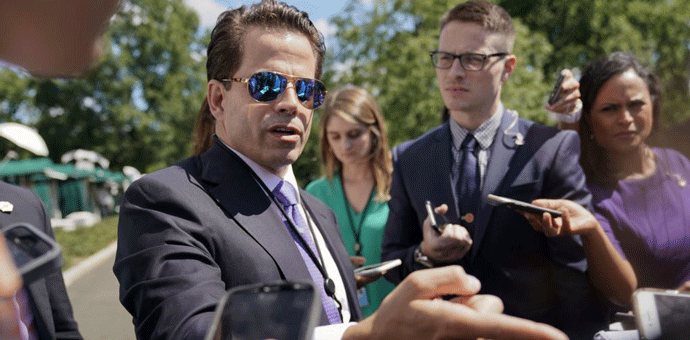 Skaramuči: Neki iz Bijele kuće hoće da zbace Trampa Skaramuči: Neki iz Bijele kuće hoće da zbace Trampa