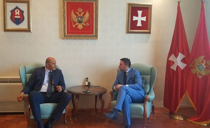 Direktor Poreske uprave sa Bogdanovićem: Cetinje redovno izmiruje obaveze Direktor Poreske uprave sa Bogdanovićem: Cetinje redovno izmiruje obaveze