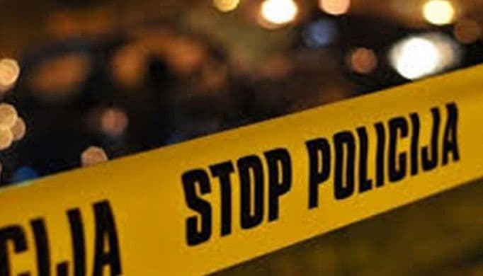 NS: Pucnjava u klubu, ubijen mladić, jedan ranjen NS: Pucnjava u klubu, ubijen mladić, jedan ranjen