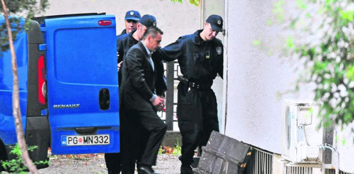 Božoviću dali pet dana za bjekstvo Božoviću dali pet dana za bjekstvo