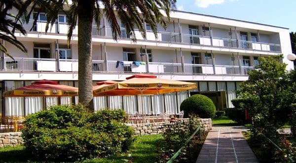 Srbija traži procjenu svoje imovine u Crnoj Gori Srbija traži procjenu svoje imovine u Crnoj Gori