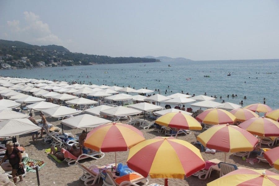 Esej na temu Crnogorski turizam: problemi i perspektive Esej na temu Crnogorski turizam: problemi i perspektive