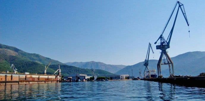 Remorkeri iz Turske stižu u Bijelu po mali dok Remorkeri iz Turske stižu u Bijelu po mali dok