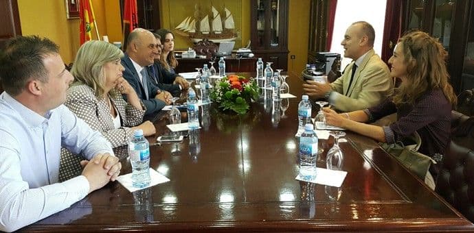 Intenzivnija saradnja Ulcinja sa italijanskim organizacijama i privrednicima Intenzivnija saradnja Ulcinja sa italijanskim organizacijama i privrednicima