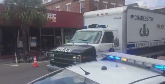 Kraj talačke krize u Čarlstonu, ima mrtvih, upucan napadač Kraj talačke krize u Čarlstonu, ima mrtvih, upucan napadač