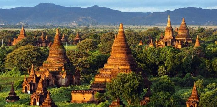 Napadi na policiju i vojsku u Mjanmaru, najmanje 71 mrtav Napadi na policiju i vojsku u Mjanmaru, najmanje 71 mrtav