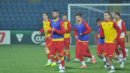 Fudbaleri sjutra počinju pripreme za duele sa Kazahstanom i Rumunijom Fudbaleri sjutra počinju pripreme za duele sa Kazahstanom i Rumunijom