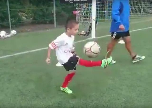 VIDEO: Milan ima novog Savićevića VIDEO: Milan ima novog Savićevića