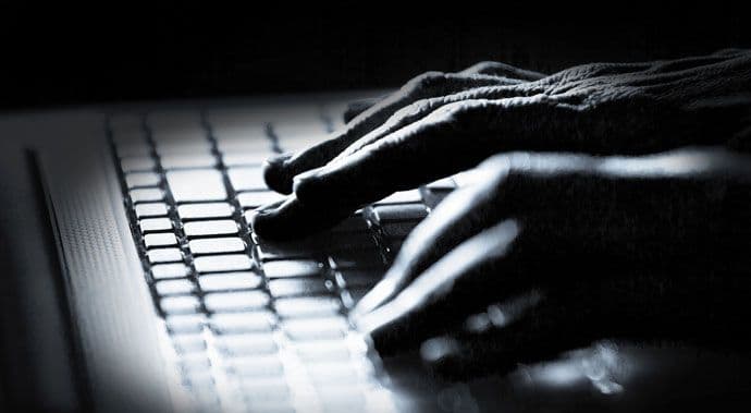 Samo u Kini: Ko hoće da komentariše, mora da se registruje Samo u Kini: Ko hoće da komentariše, mora da se registruje