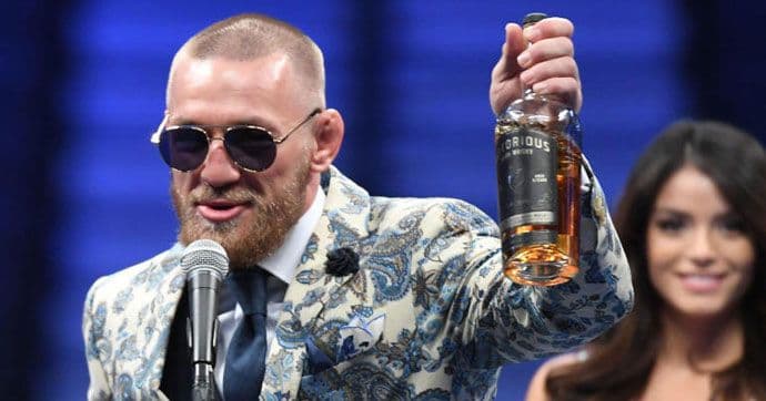 Mekgregor po minuti borbe protiv Mejvedera zarađivao tri miliona dolara Mekgregor po minuti borbe protiv Mejvedera zarađivao tri miliona dolara