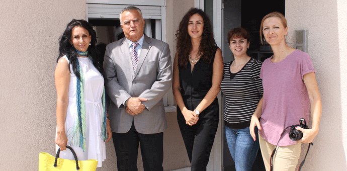 SOS liniji i do 25 poziva dnevno SOS liniji i do 25 poziva dnevno