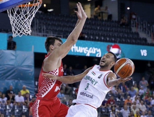 NAŠA GRUPA: Hrvatska poslije velike borbe savladala Mađarsku NAŠA GRUPA: Hrvatska poslije velike borbe savladala Mađarsku