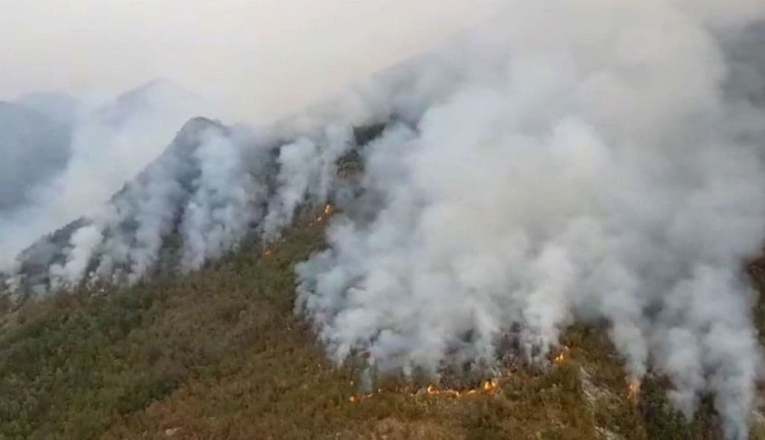 Cetinje: Situacija sa požarima danas je malo bolja u odnosu na juče Cetinje: Situacija sa požarima danas je malo bolja u odnosu na juče