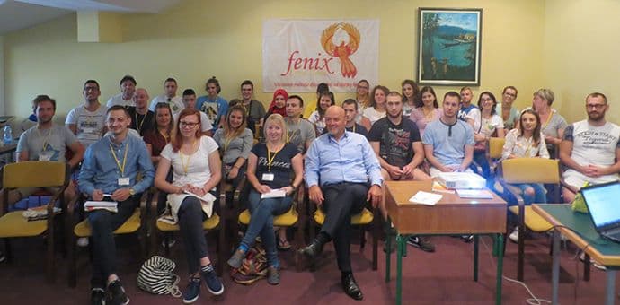 MladiCe velika podrška društvu, posebno vršnjacima oboljenim od raka MladiCe velika podrška društvu, posebno vršnjacima oboljenim od raka