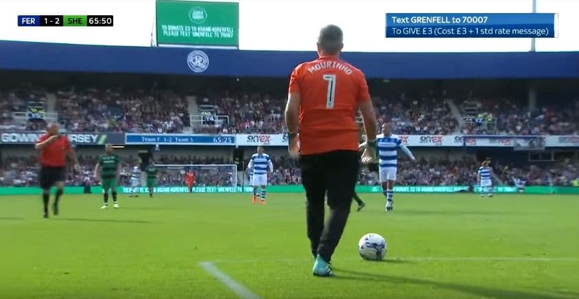 Murinjo je i golman kada treba, uspio je čak da dobije žuti i da penal! (VIDEO) Murinjo je i golman kada treba, uspio je čak da dobije žuti i da penal! (VIDEO)