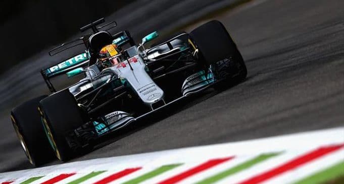 Hamilton pobjedom preuzeo prvo mjesto Hamilton pobjedom preuzeo prvo mjesto