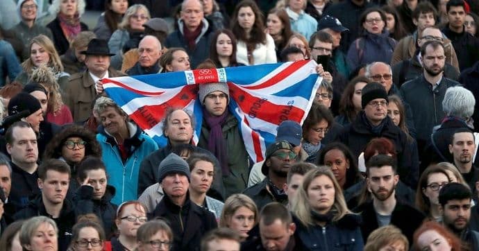 Više od polovine Britanaca nisu vjernici Više od polovine Britanaca nisu vjernici