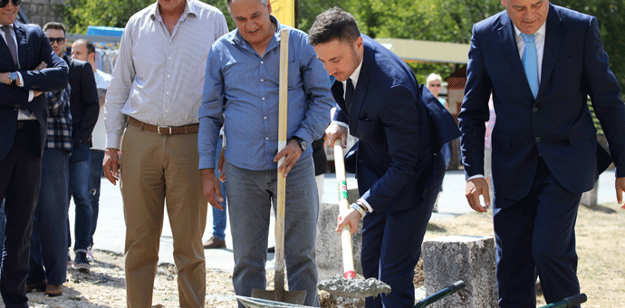 Položen kamen-temeljac za izgradnju trga i pijace na Njegušima Položen kamen-temeljac za izgradnju trga i pijace na Njegušima