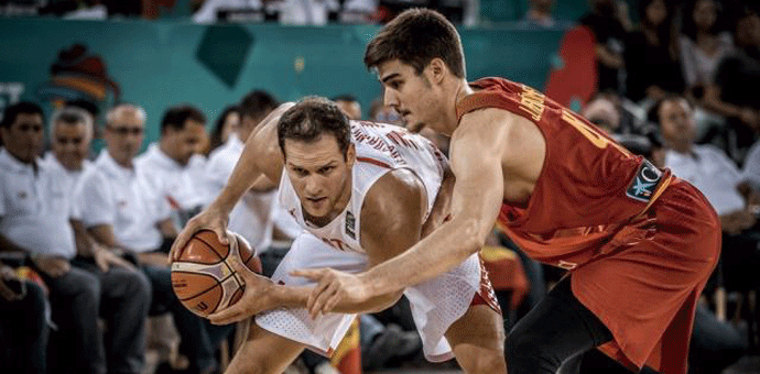 Eurobasket: Španci bolji od Hrvata u derbiju dana, Francuzi jedva sa Poljacima Eurobasket: Španci bolji od Hrvata u derbiju dana, Francuzi jedva sa Poljacima