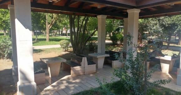 Završena sanacija Kraljevog parka nakon vandalskog čina Završena sanacija Kraljevog parka nakon vandalskog čina