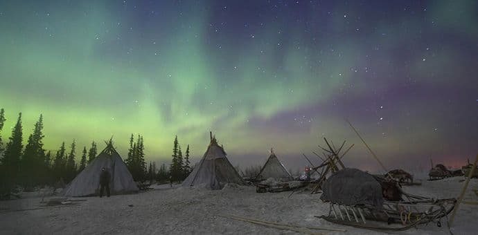 Geomagnetna oluja obojila nebo u Finskoj (VIDEO) Geomagnetna oluja obojila nebo u Finskoj (VIDEO)
