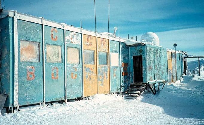 Stanica "Vostok": Tamo gdje se avioni lijepe za tlo Stanica "Vostok": Tamo gdje se avioni lijepe za tlo