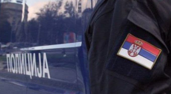 Novi Sad: Policajac uhapšen sa 20 kilograma marihuane Novi Sad: Policajac uhapšen sa 20 kilograma marihuane