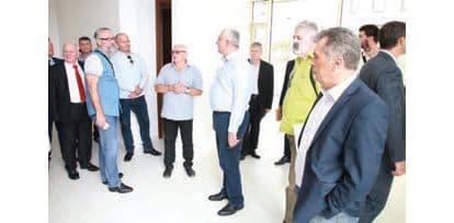 Srpska kuća otvorena za sve srpske organizacije, intelektualce, stvaraoce... Srpska kuća otvorena za sve srpske organizacije, intelektualce, stvaraoce...